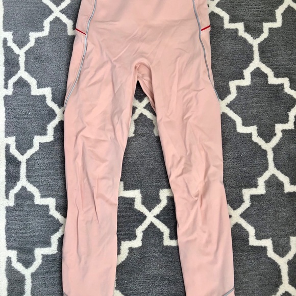 Fabletics High-Waisted Motion365 Reflective 7/8 - Picture 4 of 5